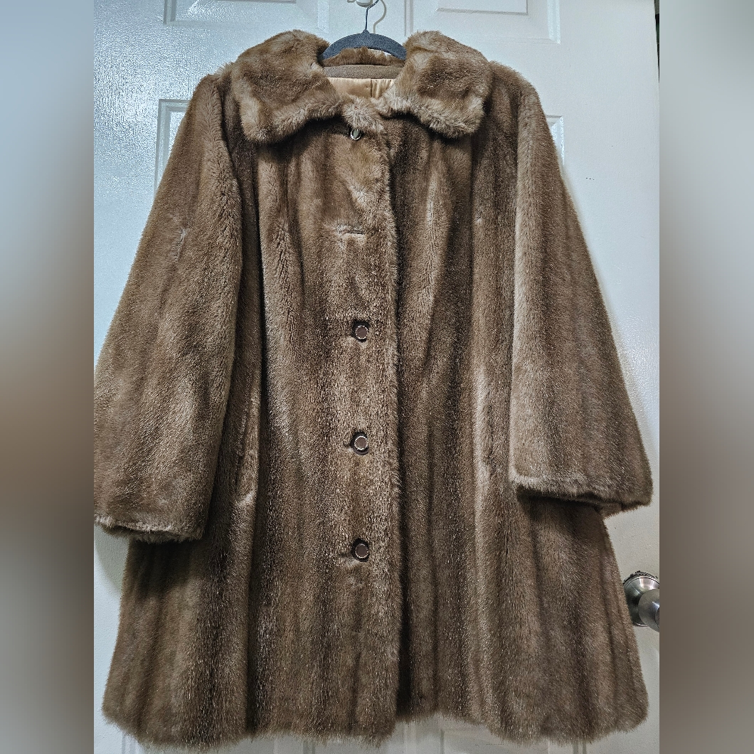 Vintage Tissavel Luxury Faux Mink Fur Coat Size 12 Imported French Fabric